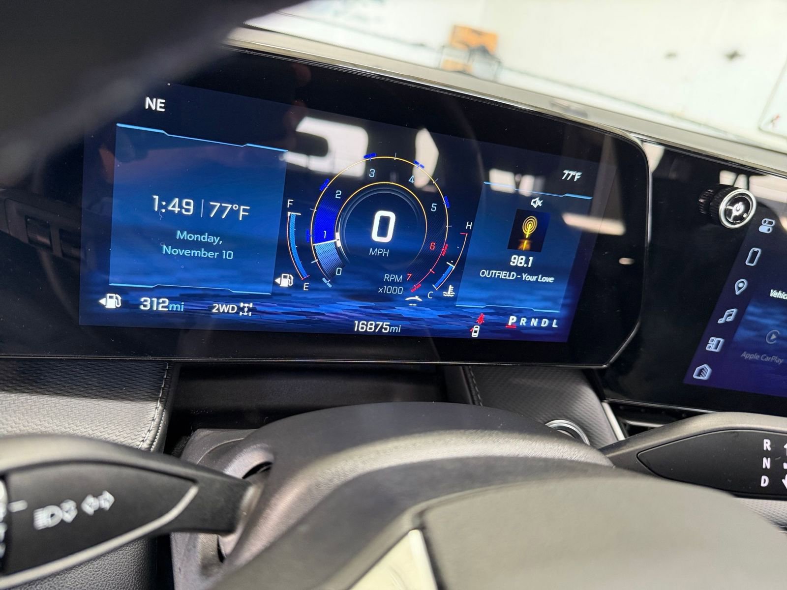 Used 2025 Chevrolet Equinox LT image 39