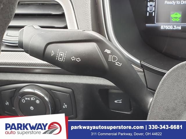 Used 2019 Ford Fusion SE FWD image 18
