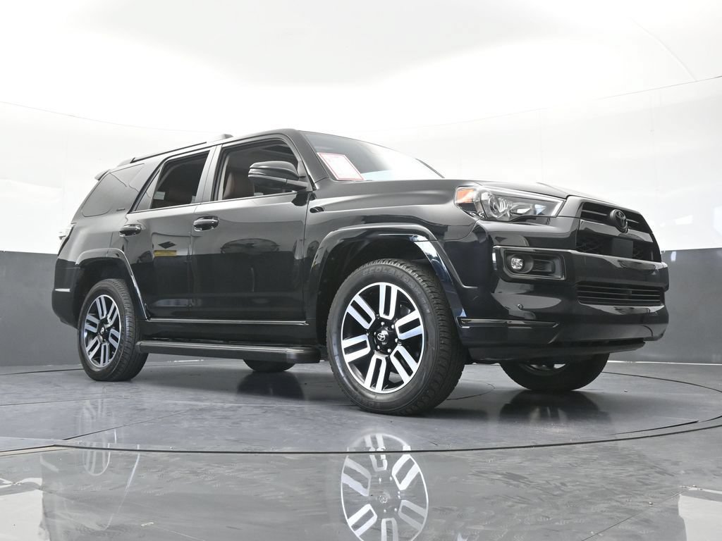 Used 2024 Toyota 4Runner Limited AWD/4WD image 63