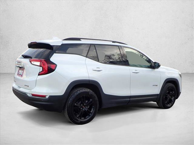 Used 2024 GMC Terrain AT4 w/ Infotainment Package II image 4