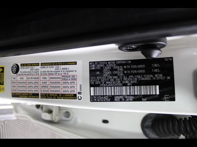 Used 2016 Toyota 4Runner Limited AWD/4WD image 30