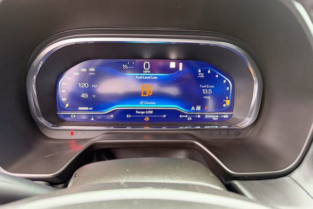 Used 2022 Chevrolet Tahoe Z71 w/ Luxury Package image 18