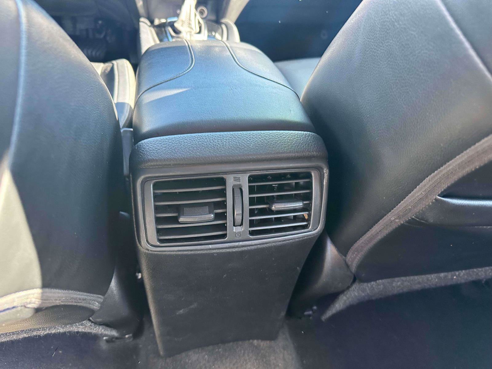 Used 2022 Nissan Rogue Sport SL w/ Premium Package image 12