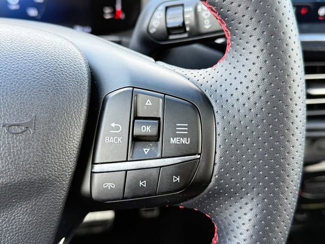 Certified 2024 Ford Escape ST-Line w/ Tech Pack #1 image 21