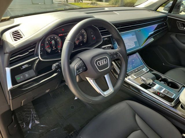 Used 2024 Audi Q7 2.0T Premium Plus image 17