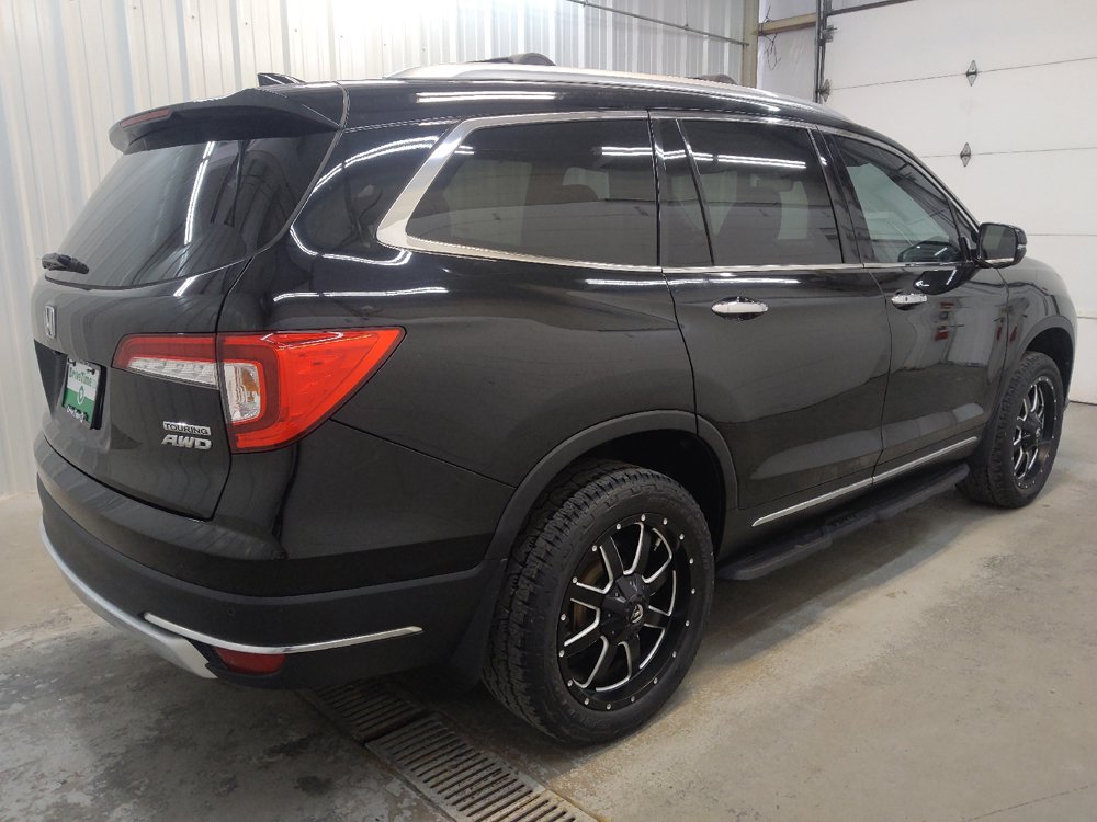 Used 2021 Honda Pilot Touring image 10