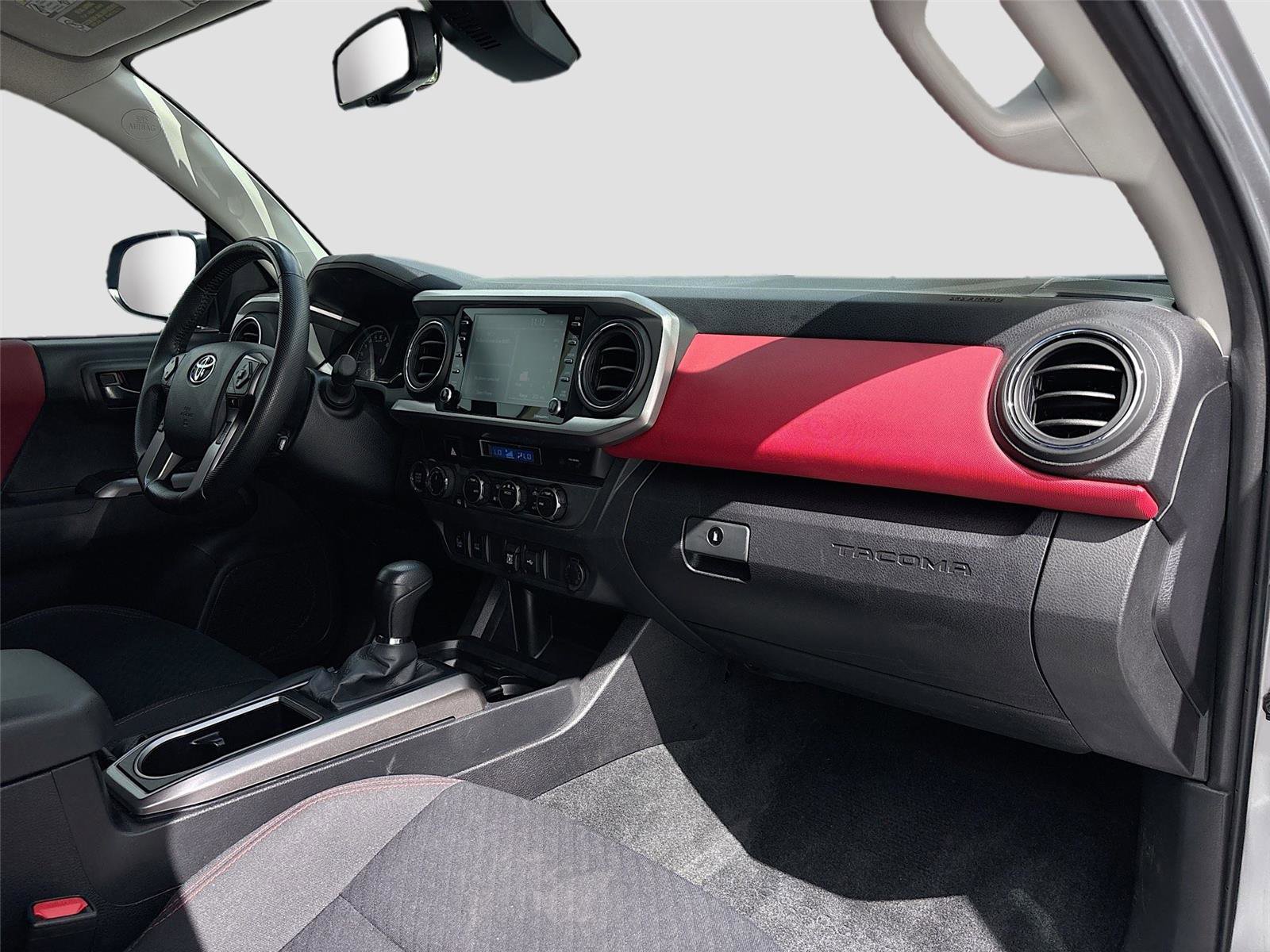 Used 2023 Toyota Tacoma SR5 w/ Technology Package AWD/4WD image 30