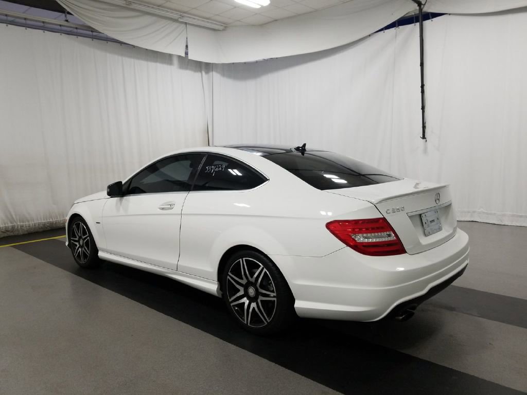 Used 2015 Mercedes-Benz C 250 Coupe image 4