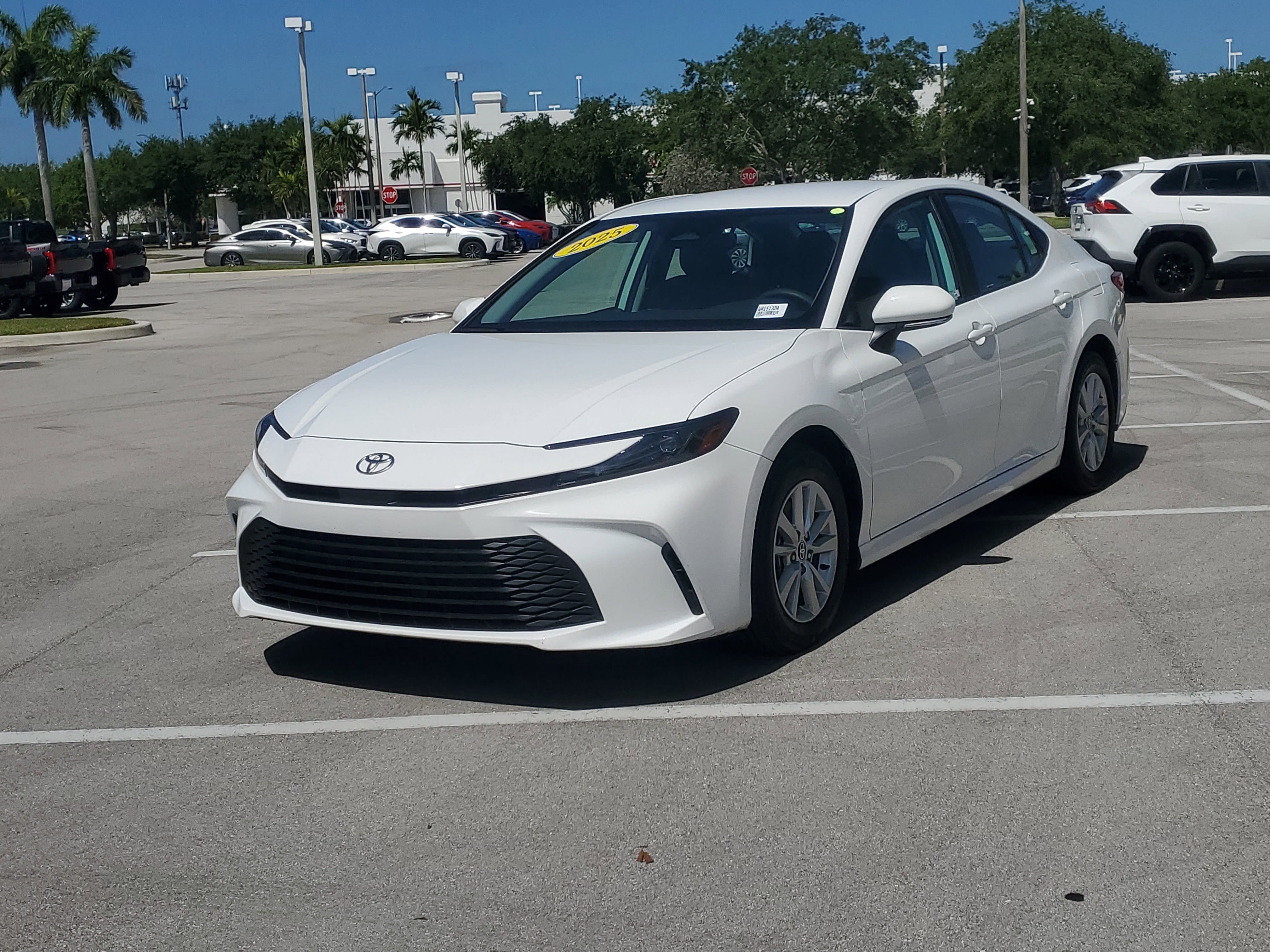 Certified 2025 Toyota Camry LE w/ Convenience Package FWD image 7