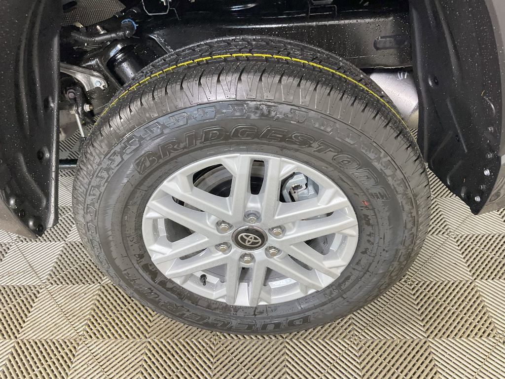 New 2026 Toyota Tundra SR5 image 5