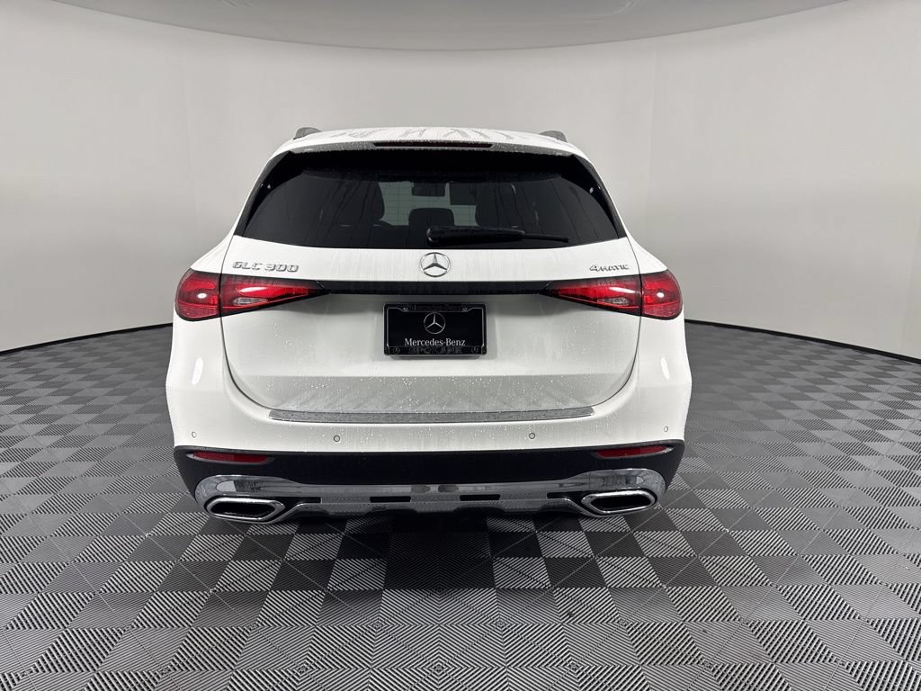 Certified 2026 Mercedes-Benz GLC 300 4MATIC image 4