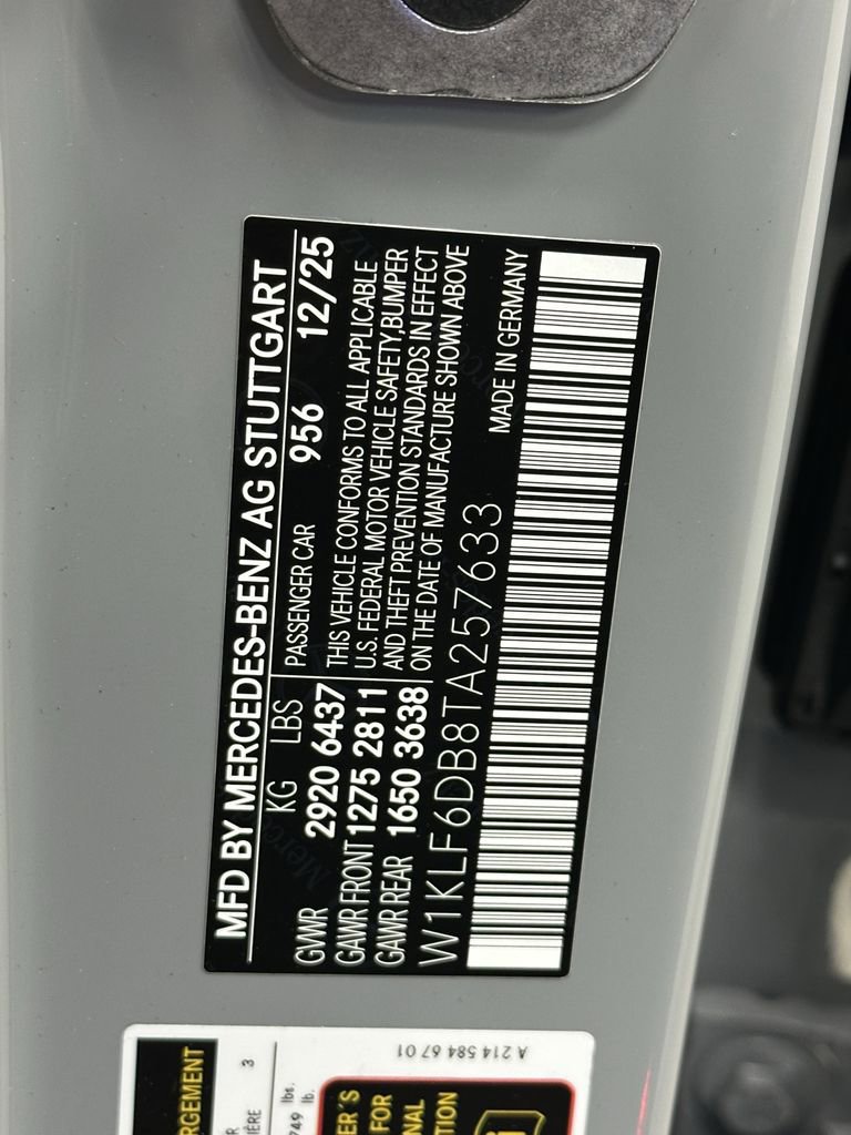 New 2026 Mercedes-Benz E 53 AMG e 4MATIC Sedan image 38