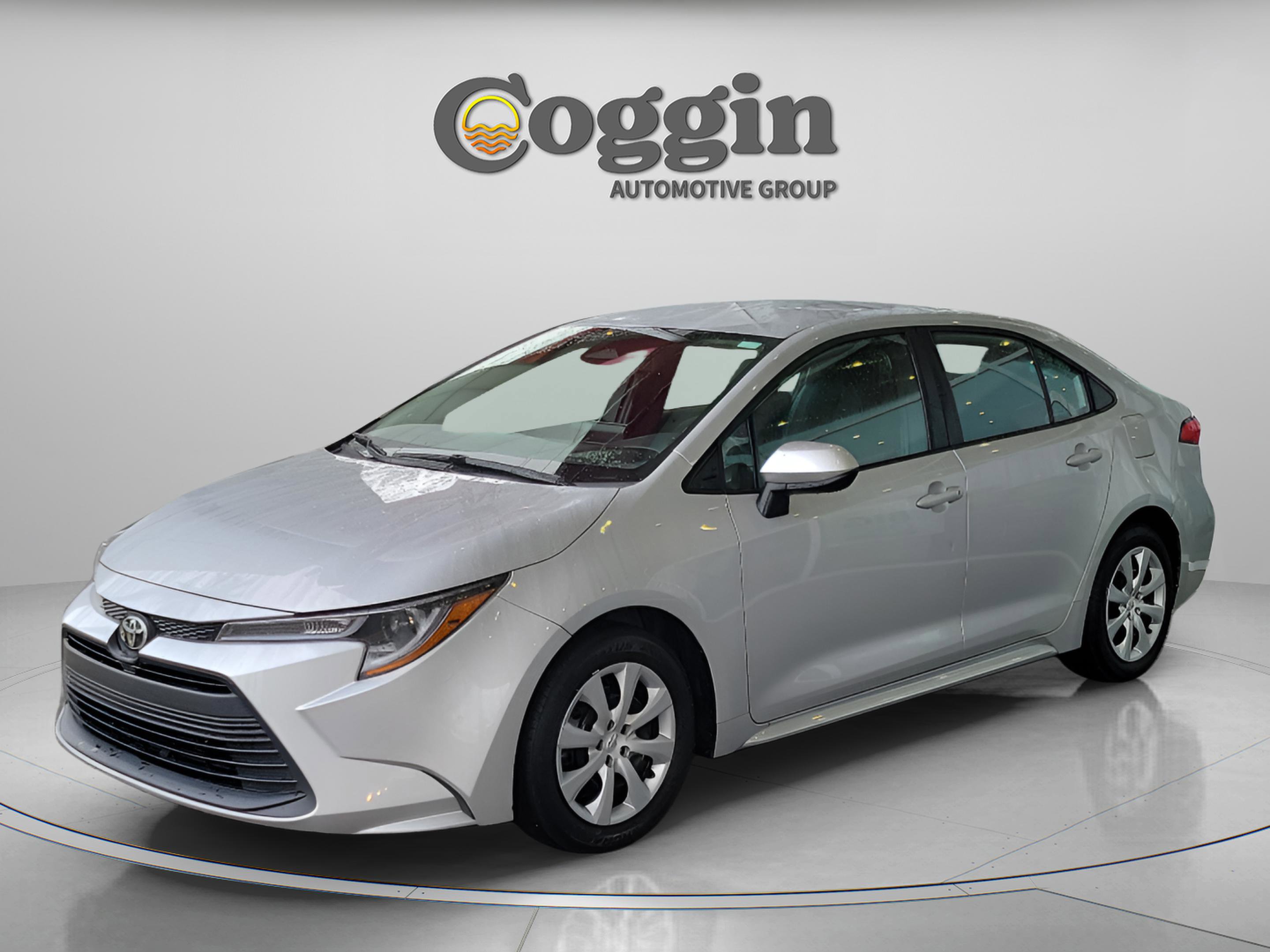 Used 2024 Toyota Corolla LE image 6
