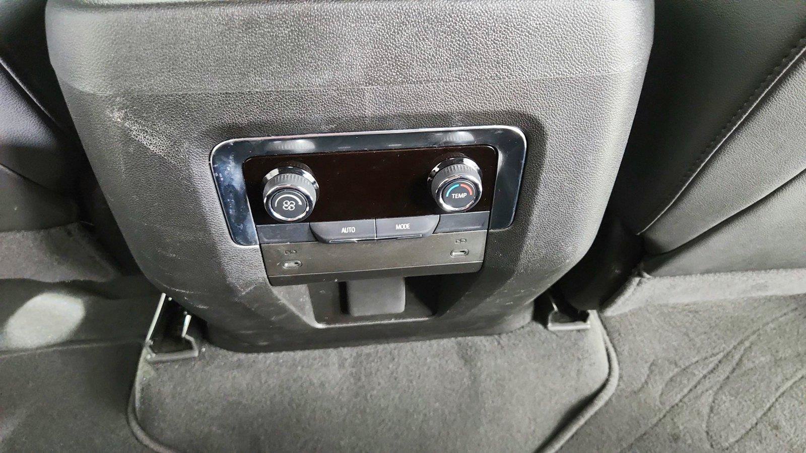 Used 2025 Chevrolet Tahoe LT AWD/4WD image 22