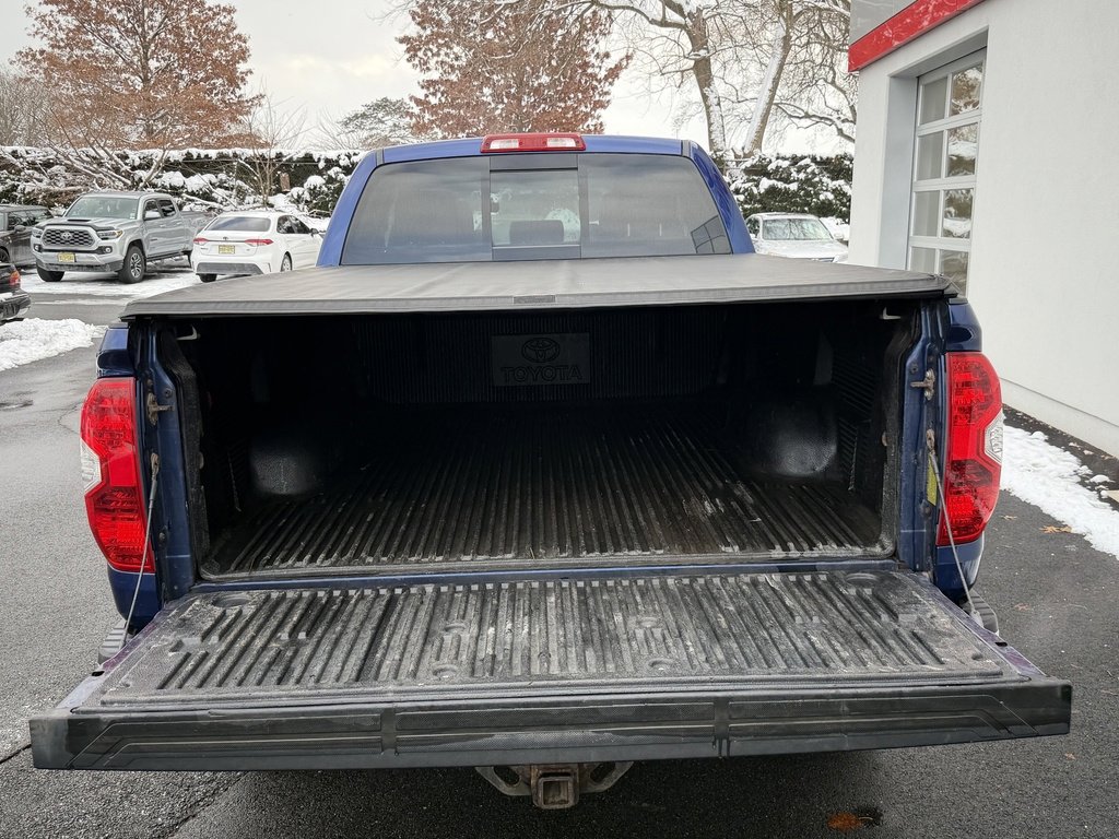 Used 2015 Toyota Tundra SR5 image 9