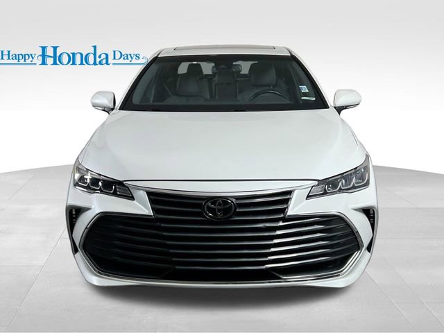 Used 2019 Toyota Avalon XLE image 5