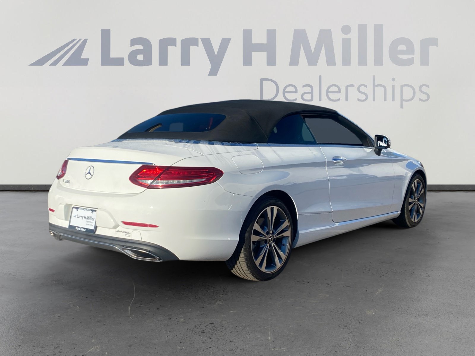 Used 2018 Mercedes-Benz C 300 Cabriolet image 5