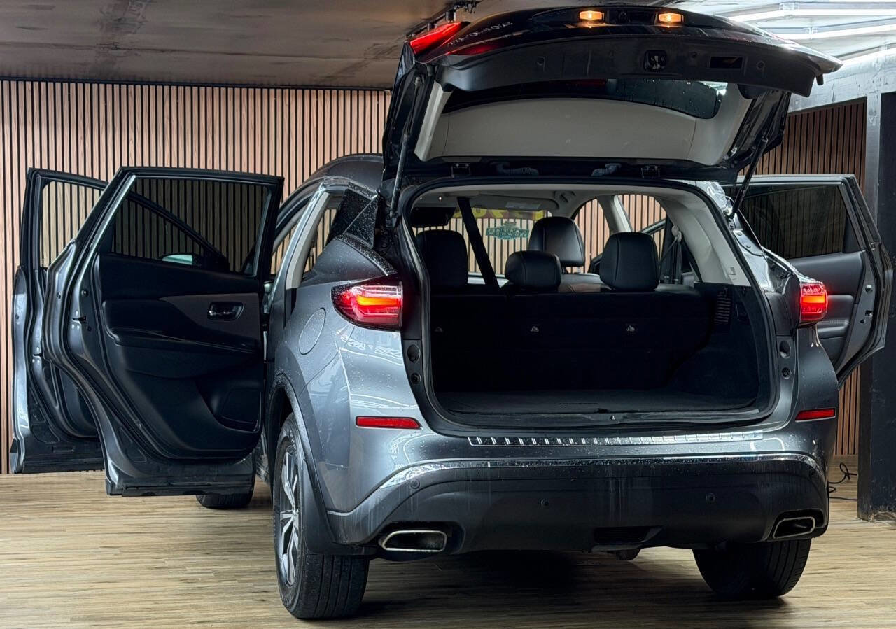 Used 2022 Nissan Murano SV image 10