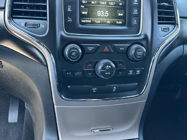 Used 2015 Jeep Grand Cherokee Laredo w/ Quick Order Package 23E RWD image 24