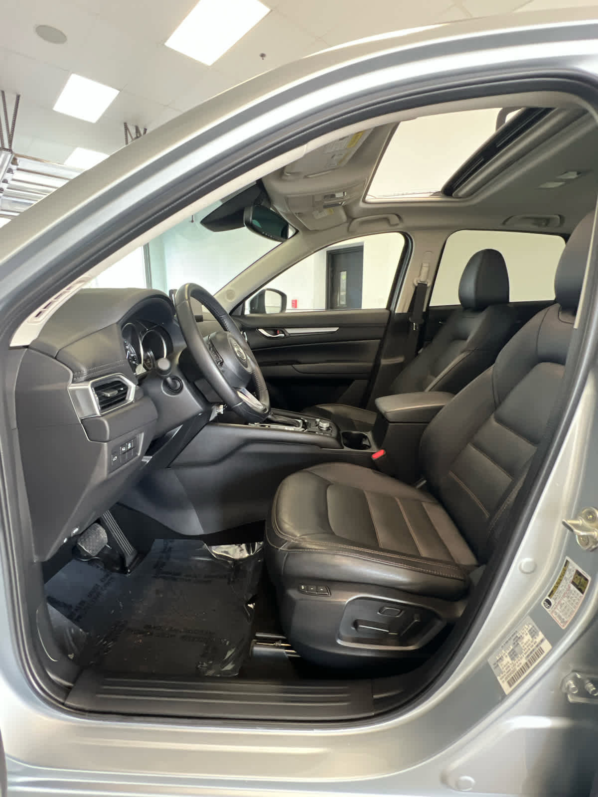 Certified 2023 MAZDA CX-5 AWD 2.5 S w/ Preferred Package image 9