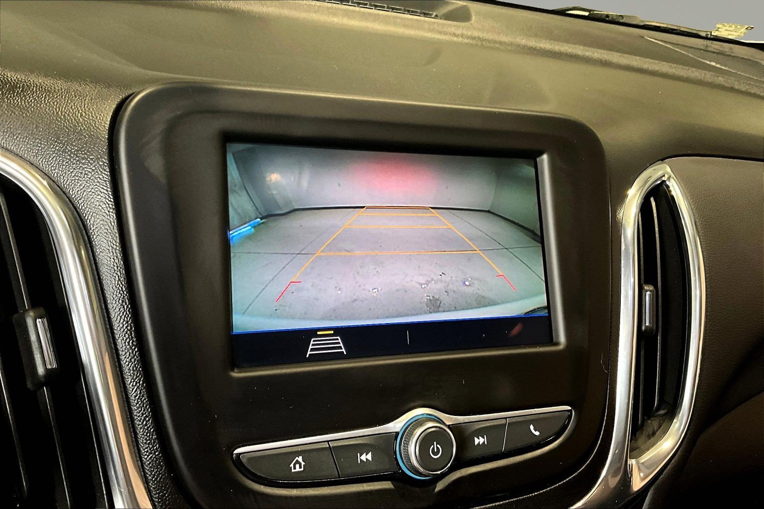Used 2021 Chevrolet Equinox LT AWD/4WD image 15