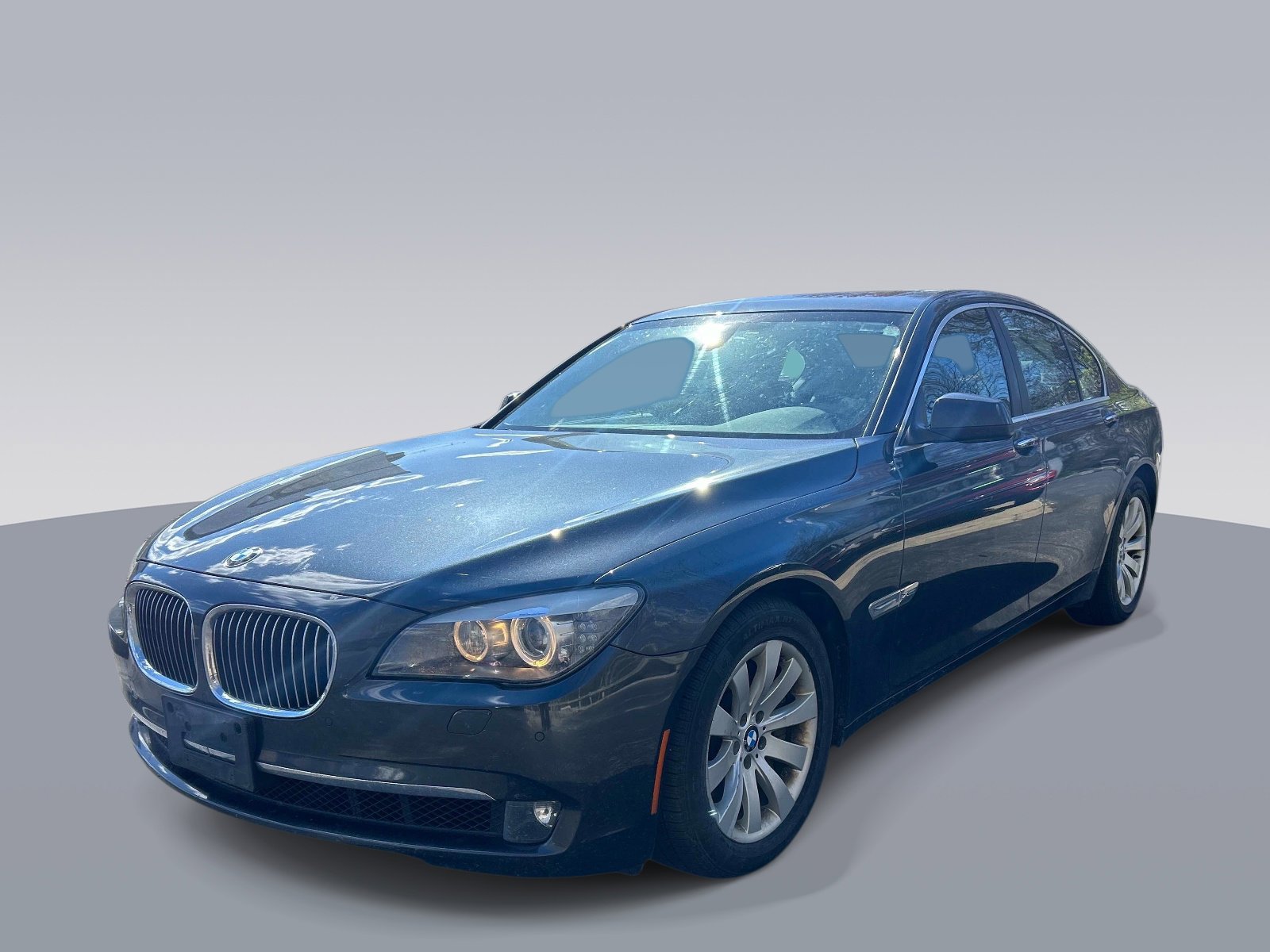 Used 2011 BMW 750i xDrive AWD/4WD image 7