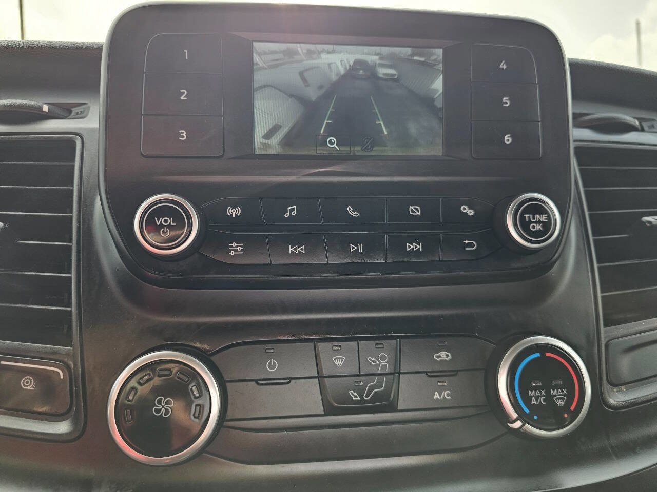 Used 2020 Ford Transit 250 250 3dr LWB High Roof Cargo Va w/ Load Area Protection Package image 8