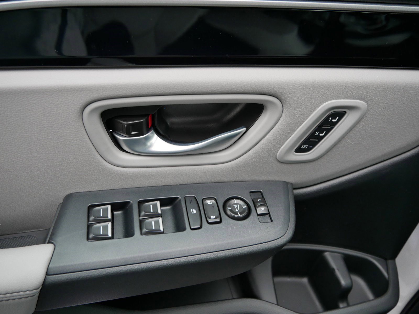 New 2025 Honda Pilot EX-L image 11