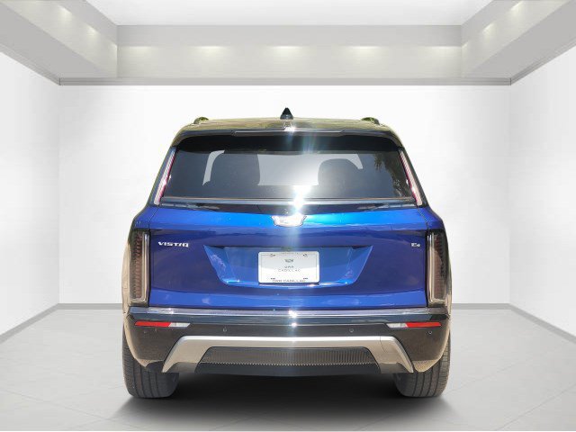 New 2027 Cadillac Vistiq Sport w/ LPO, Floor Liner Package AWD/4WD image 4