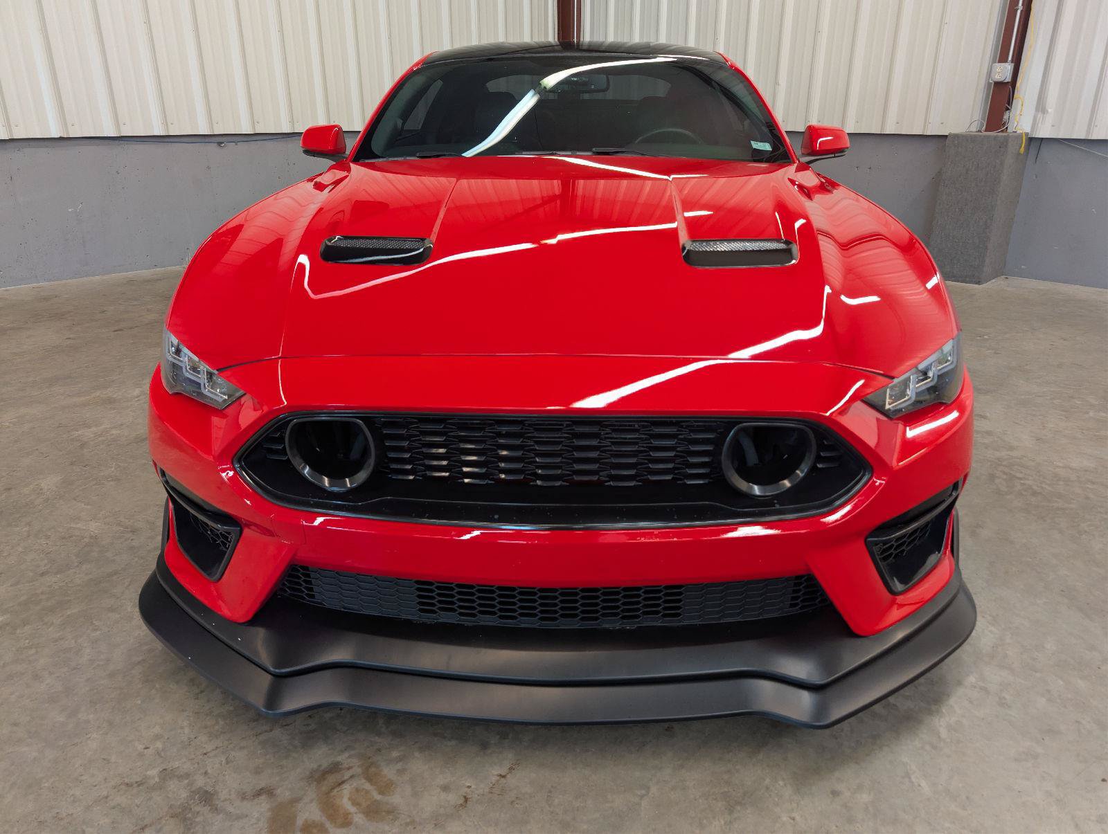 Used 2018 Ford Mustang GT Premium w/ GT Performance Package RWD image 6