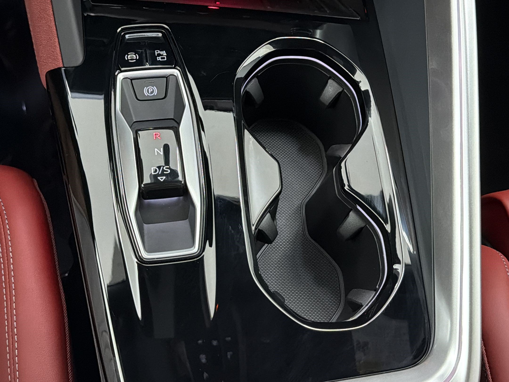 New 2026 Audi SQ5 Prestige AWD/4WD image 17