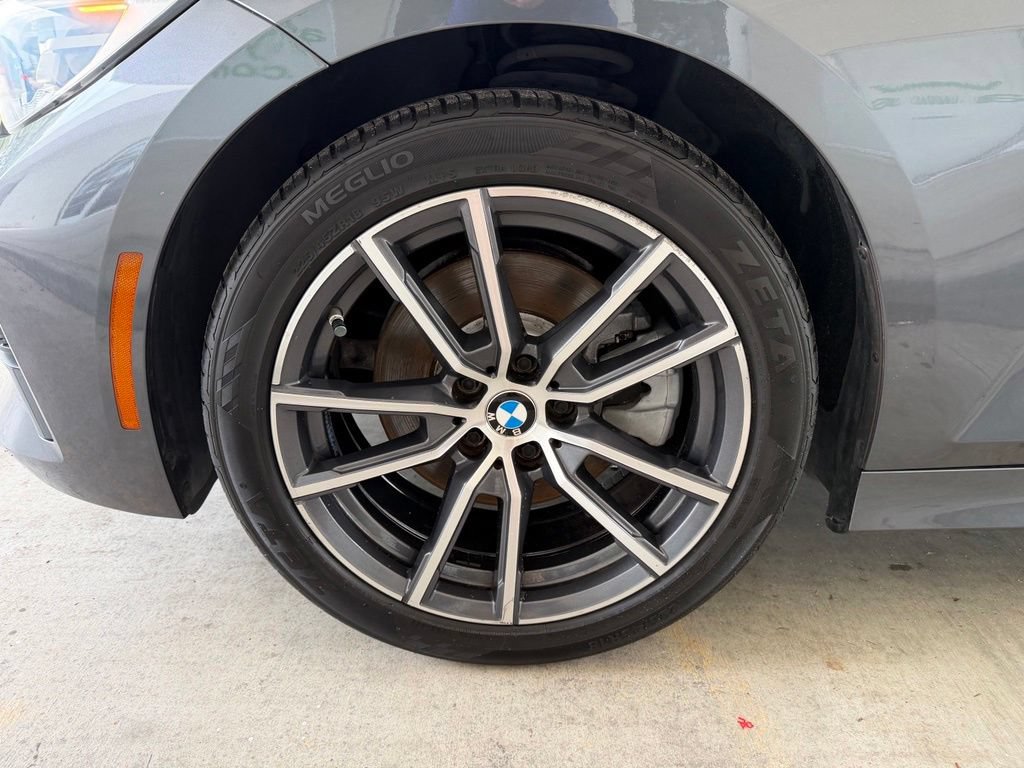 Used 2021 BMW 330i Sedan RWD image 17