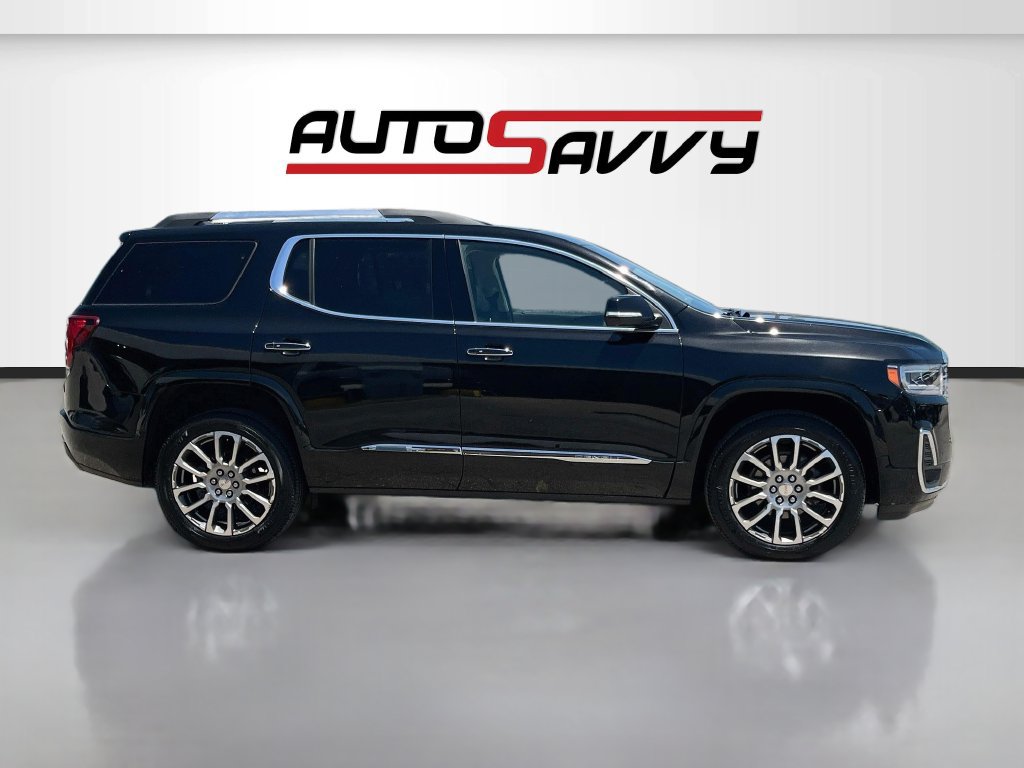 Used 2023 GMC Acadia Denali w/ Denali Ultimate Package FWD image 8