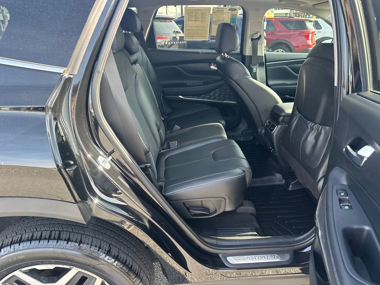 Used 2021 Hyundai Santa Fe Limited w/ Cargo Package image 15