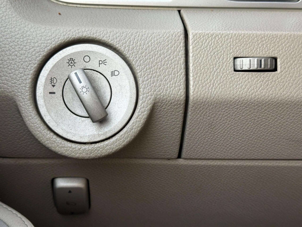 Used 2008 Lincoln Navigator L 4WD image 47