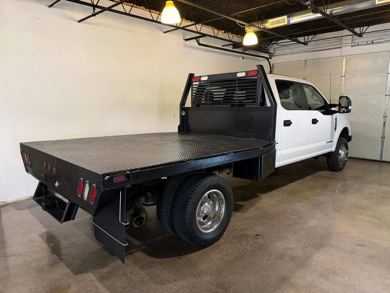 Used 2018 Ford F350 XL w/ Power Equipment Group AWD/4WD image 5