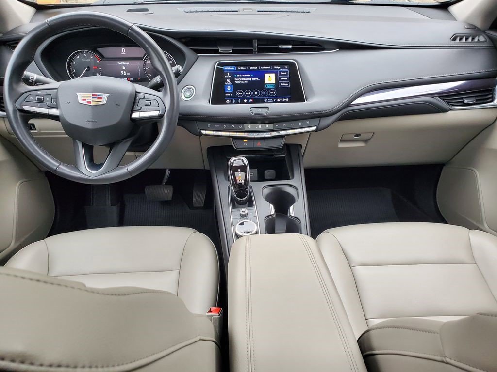 Certified 2023 Cadillac XT4 Luxury image 24