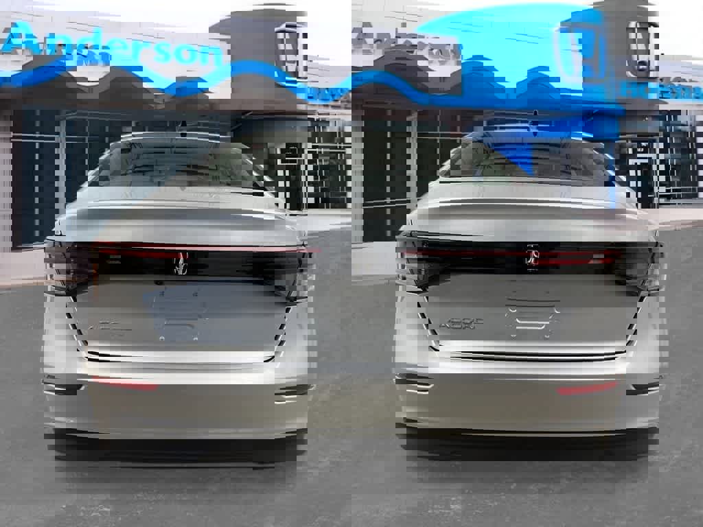 Used 2025 Honda Accord SE image 4