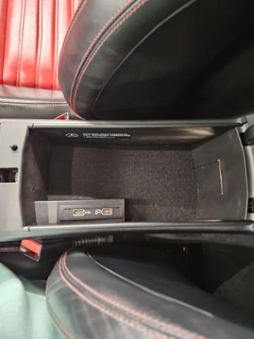 Used 2018 Mercedes-Benz SLC 43 AMG w/ Premium 2 Package image 21