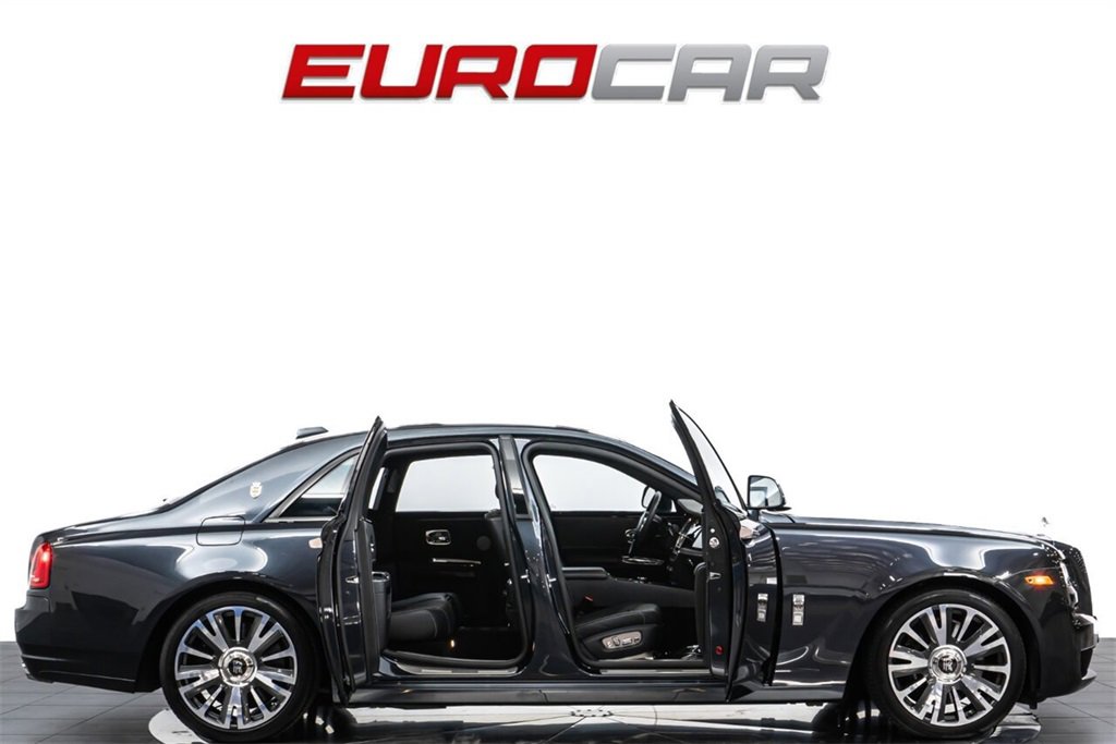 Used 2019 Rolls-Royce Ghost image 8