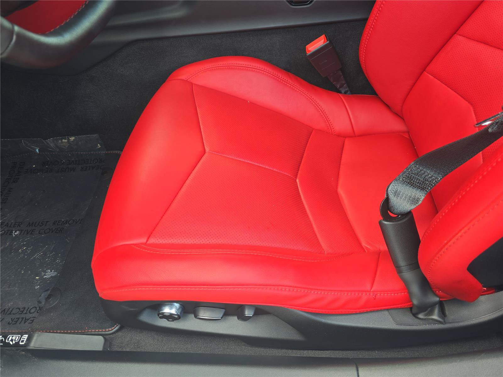 Used 2023 Chevrolet Corvette Stingray Preferred Cpe w/ Z51 Performance Package RWD image 11