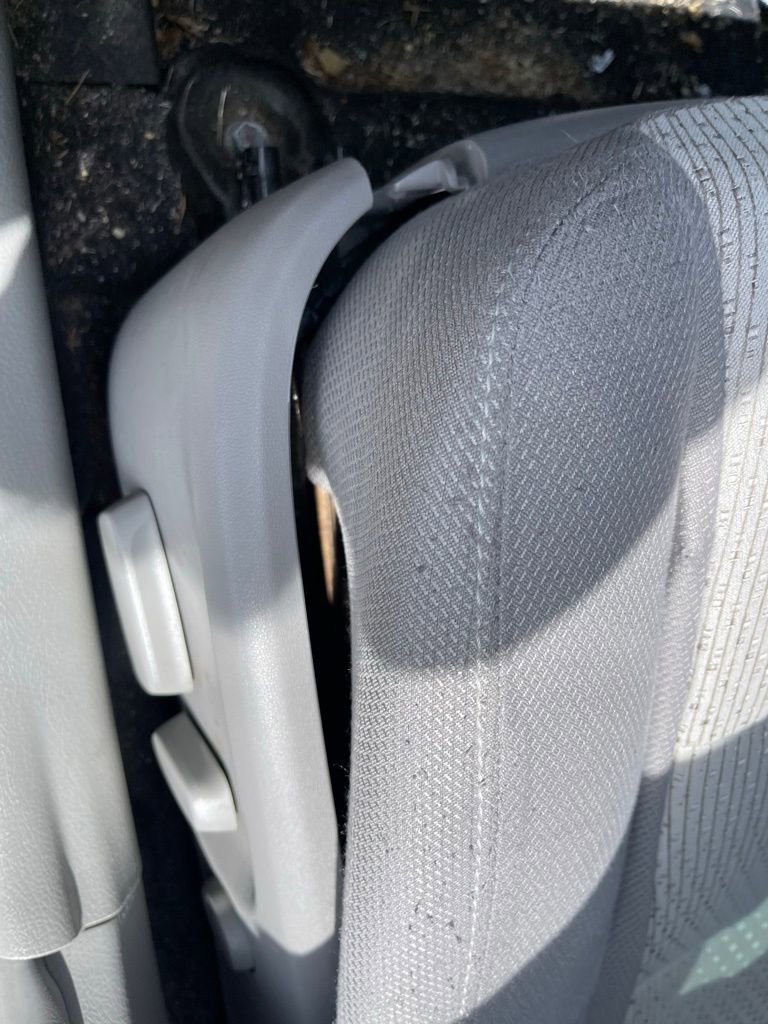 Used 2012 Toyota Camry LE image 24