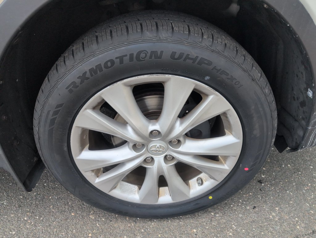 Used 2014 Toyota RAV4 Limited AWD/4WD image 41