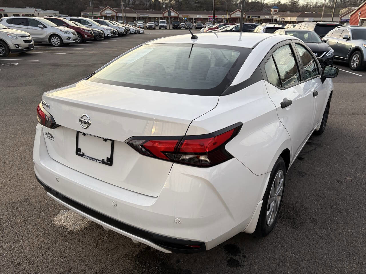 Used 2021 Nissan Versa S image 12