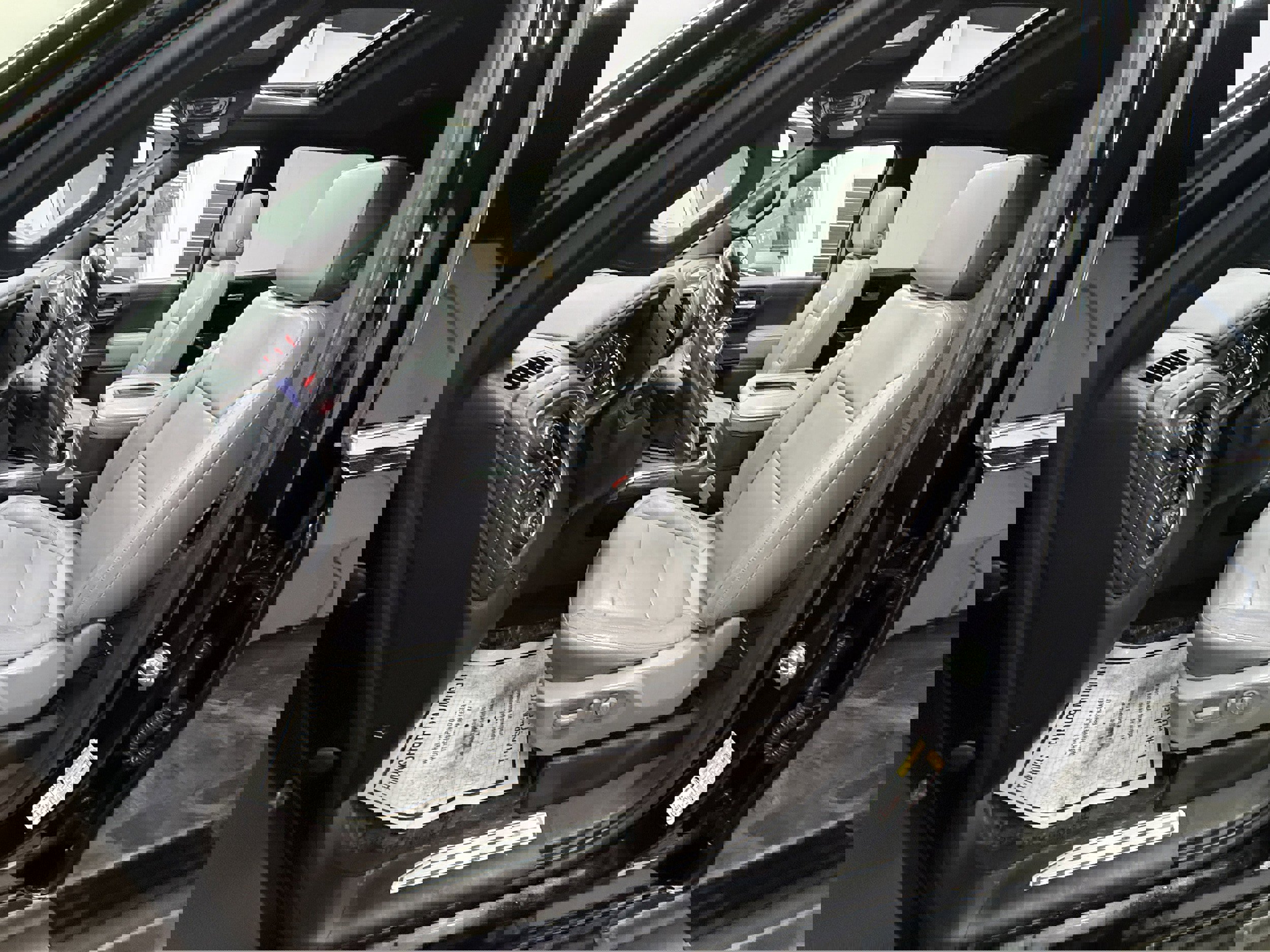 Used 2020 Chevrolet Silverado 1500 LTZ w/ LTZ Premium Package image 13