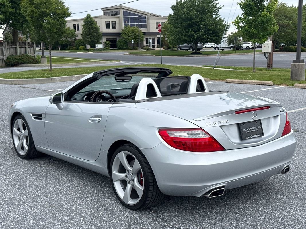 Used 2012 Mercedes-Benz SLK 350 image 6