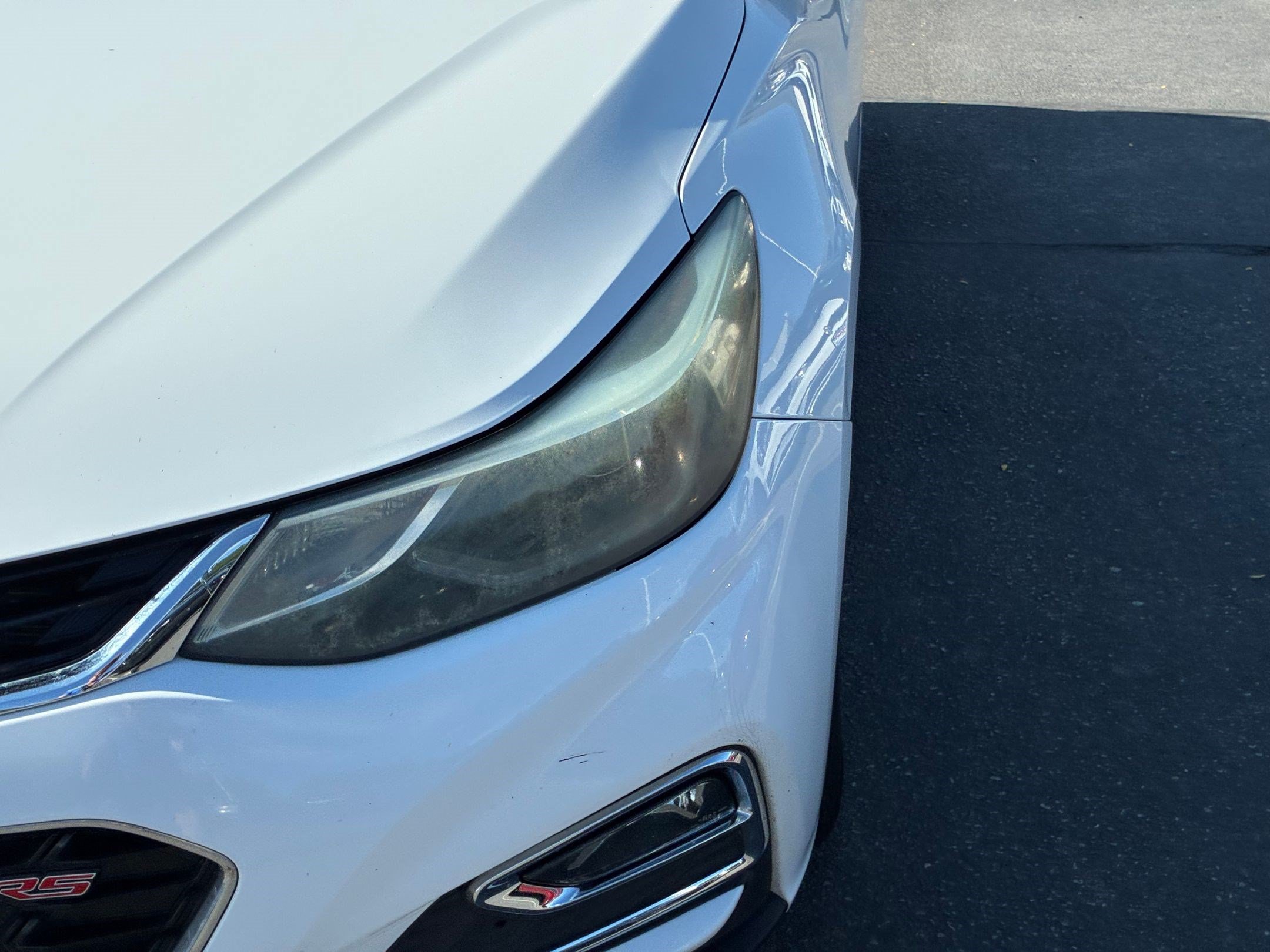 Used 2018 Chevrolet Cruze LT w/ Convenience Package FWD image 12