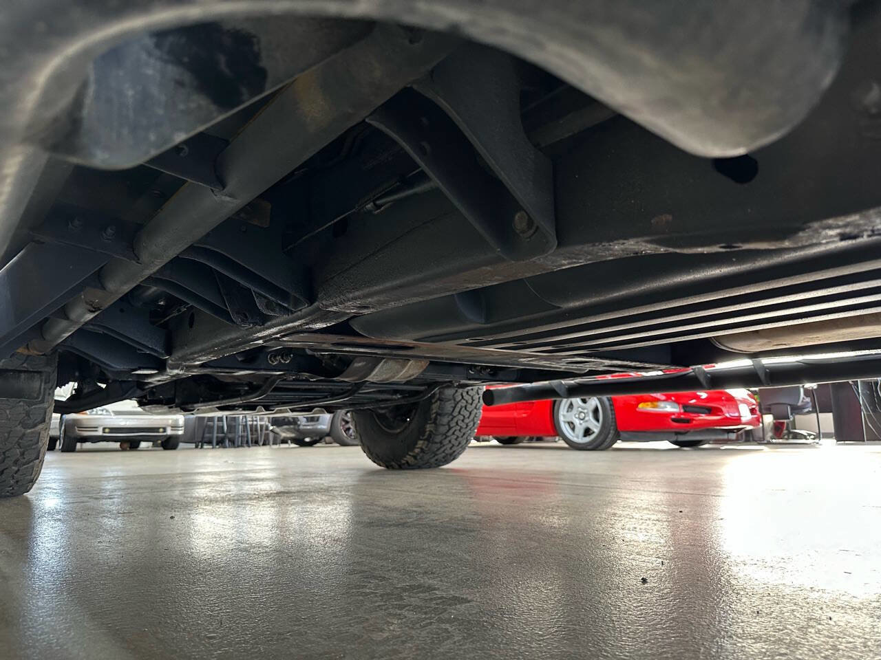 Used 2003 HUMMER H2 w/ Preferred Equipment Group image 37