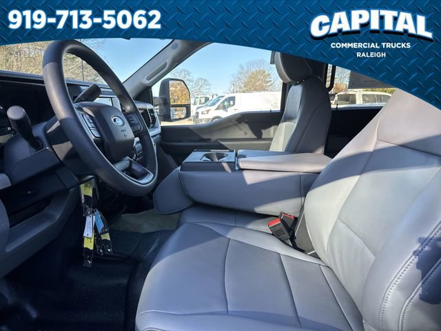 New 2026 Ford F350 XL w/ XL Chrome Package image 19