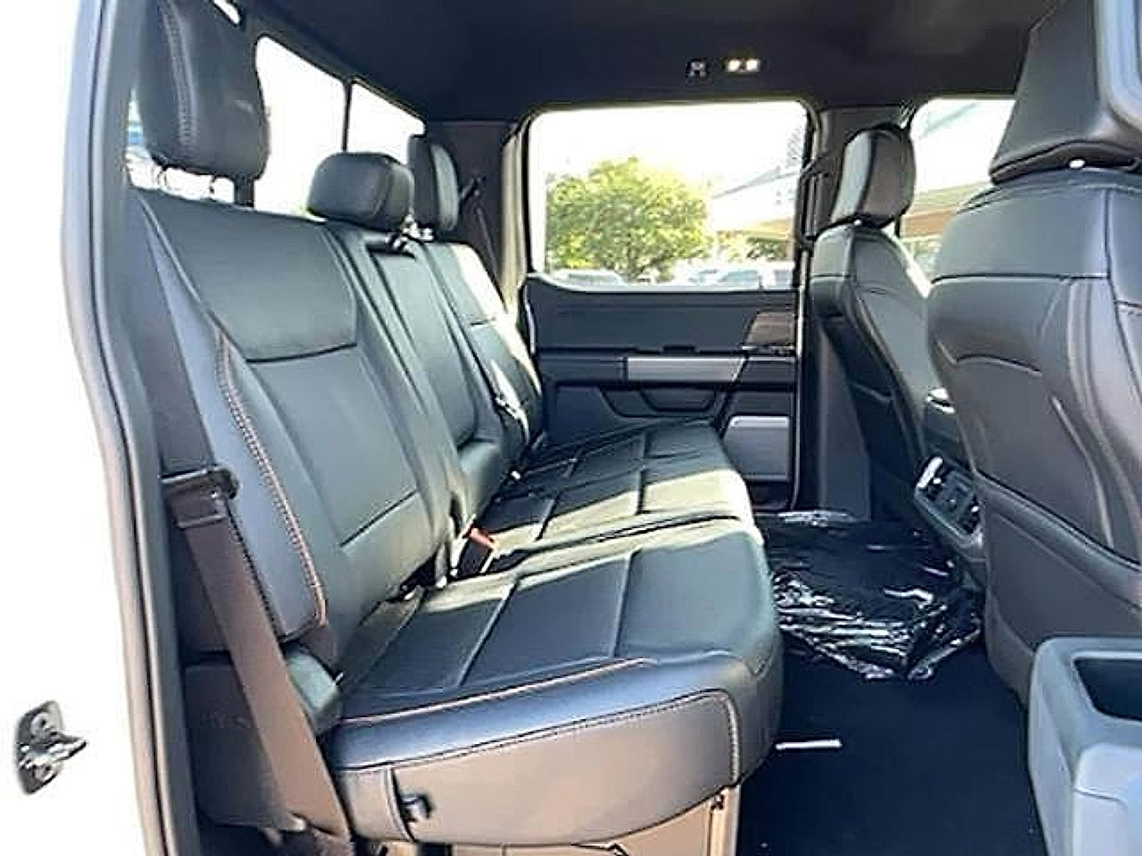 New 2025 Ford F150 Lariat w/ Equipment Group 502A High AWD/4WD image 13